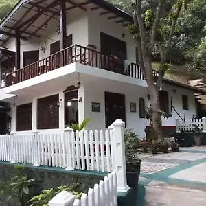 villa25-kandy.kandyhotelsnow.com/