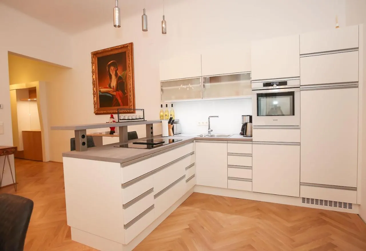 Luxusapartment Altes Rathhaus Viena 0*,  Austria